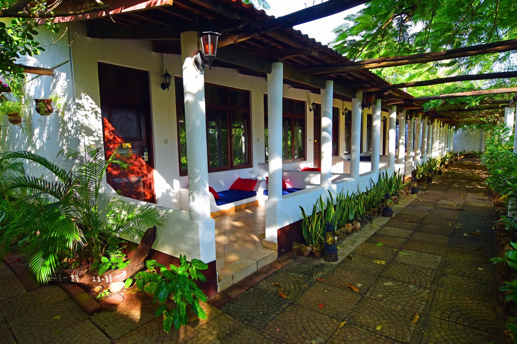 Mediterraneo Hotel y Restaurante Dar es Salaam Exterior foto